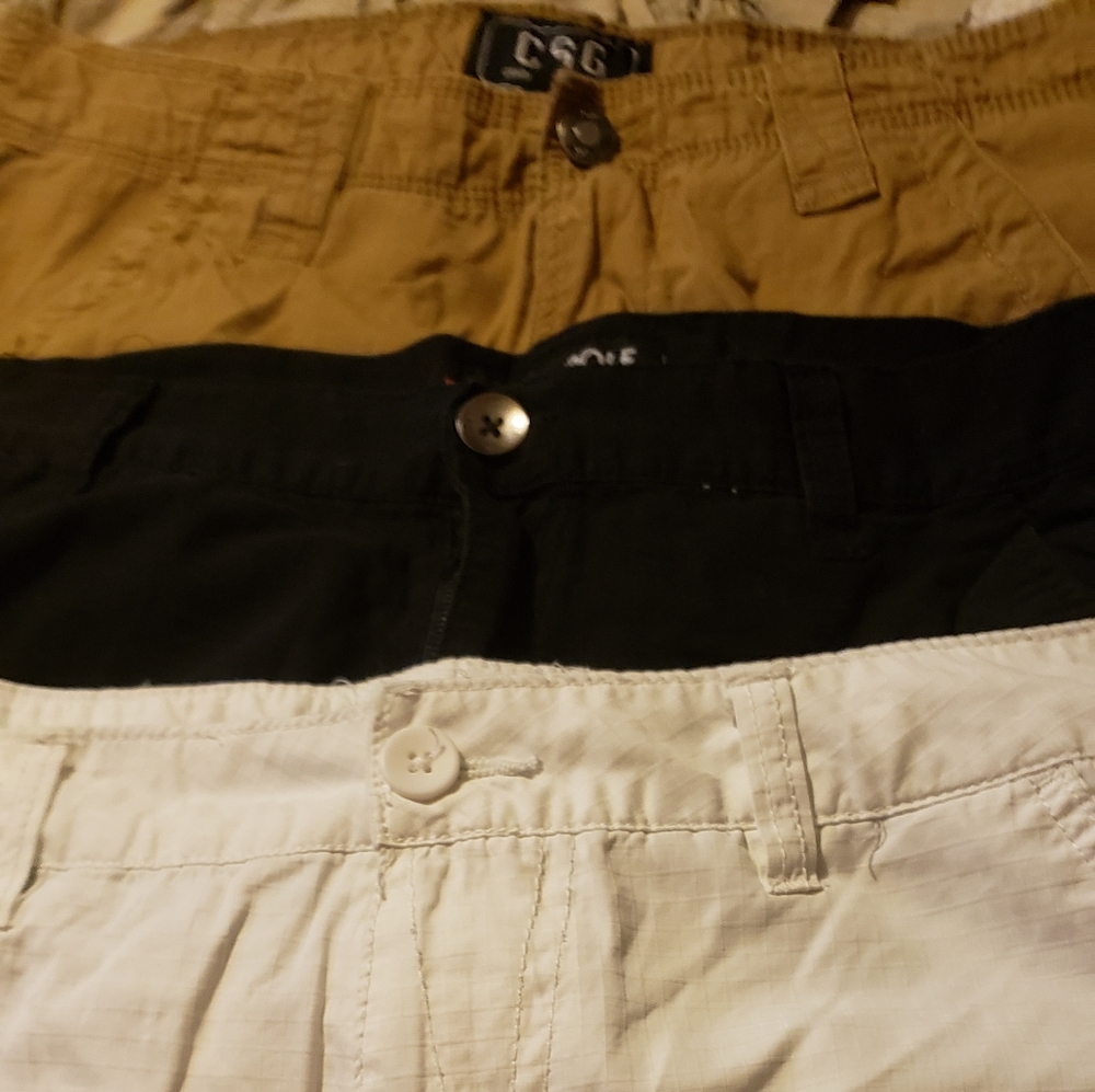 Men's cargo shorts